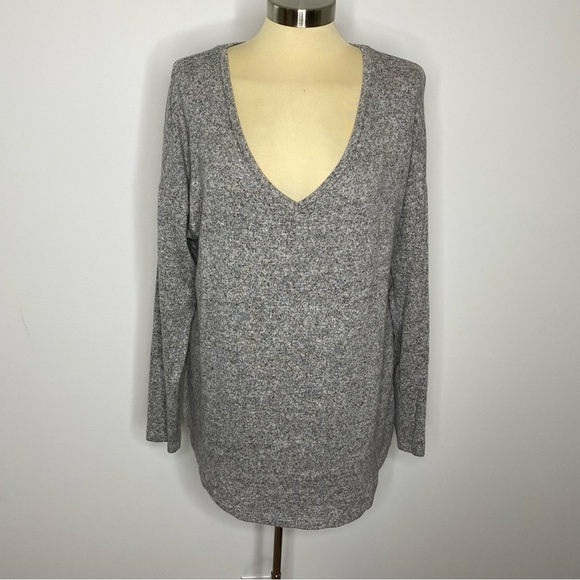 A New Day Grey Tunic Sweater - Picture 1 of 6
